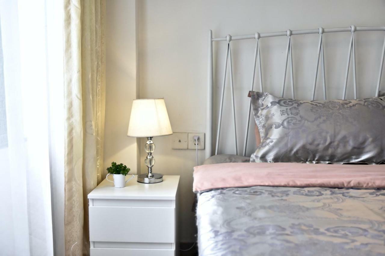 Guangzhou Riverside Garden Homestay
