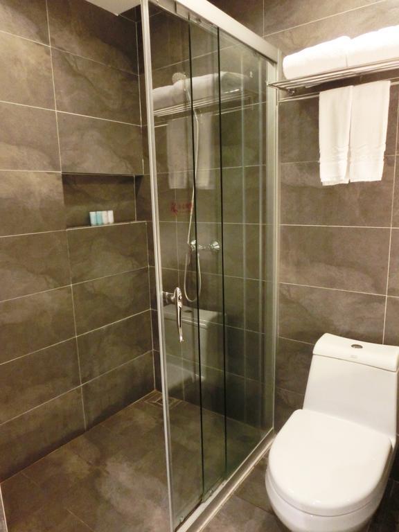 Hotel J-hotel