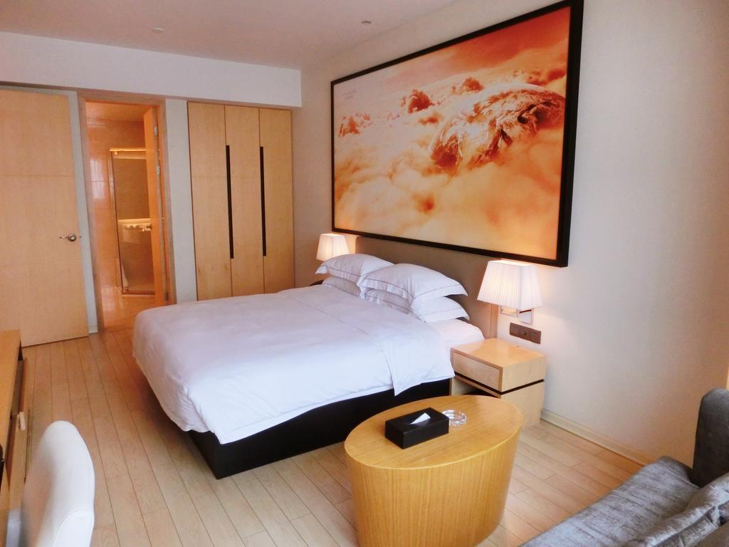 J-hotel 3*