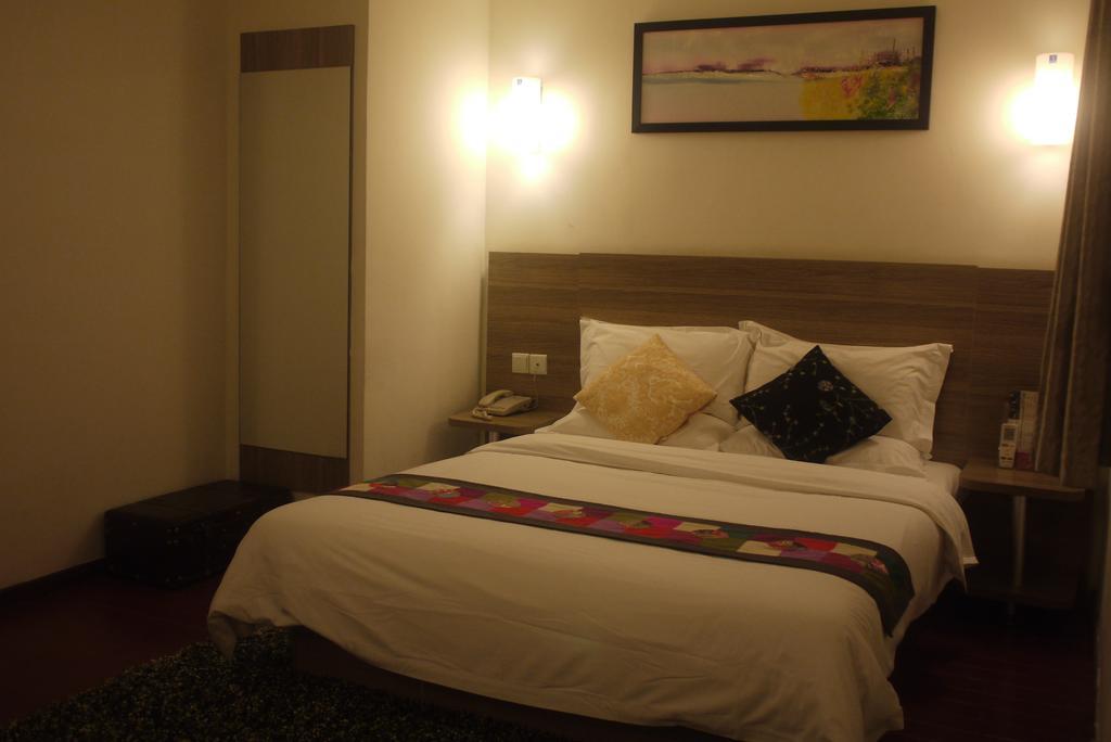 Hotel Revive House Shang Xia Jiu 3*