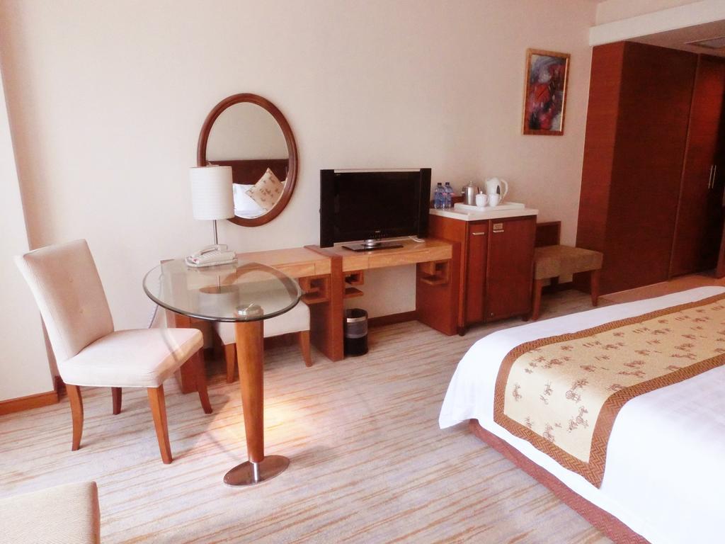 Ramada Plaza 5* Guangzhou