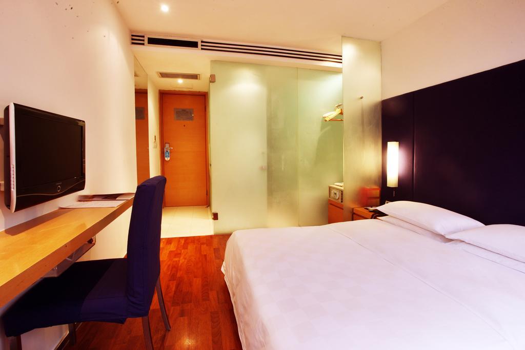 Hotel Elan 3*