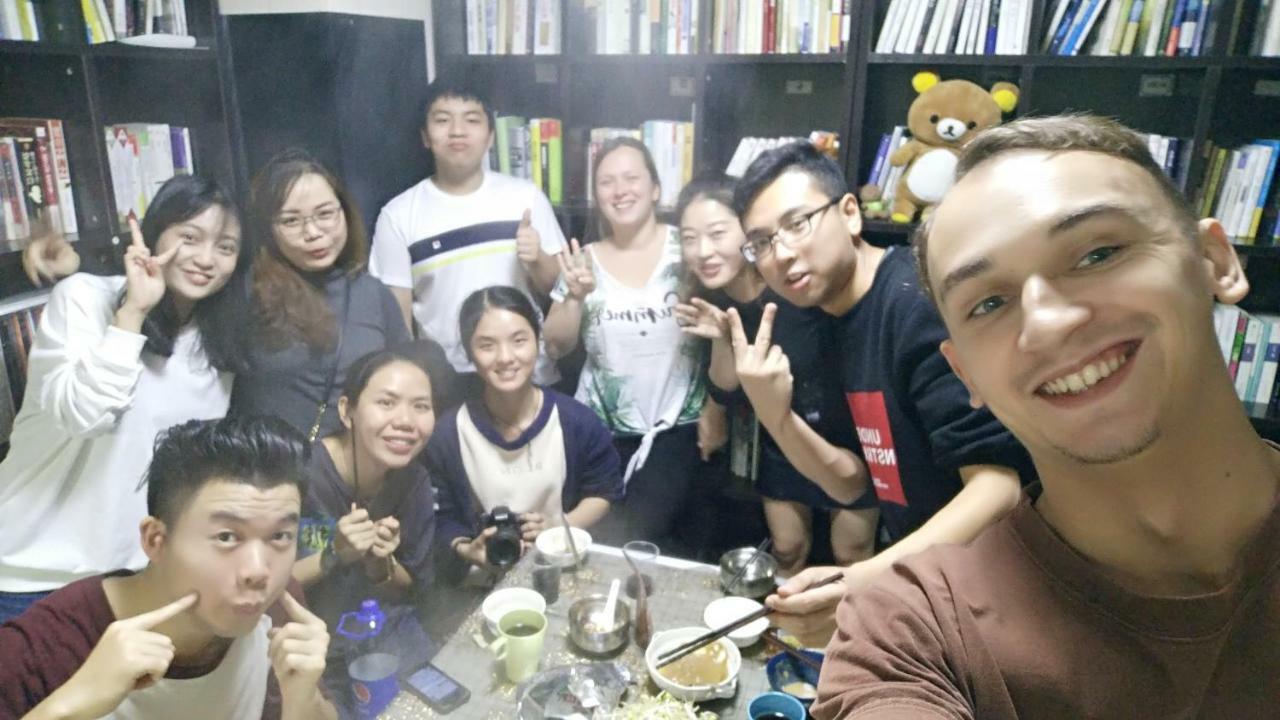 Hostel Youth Space *