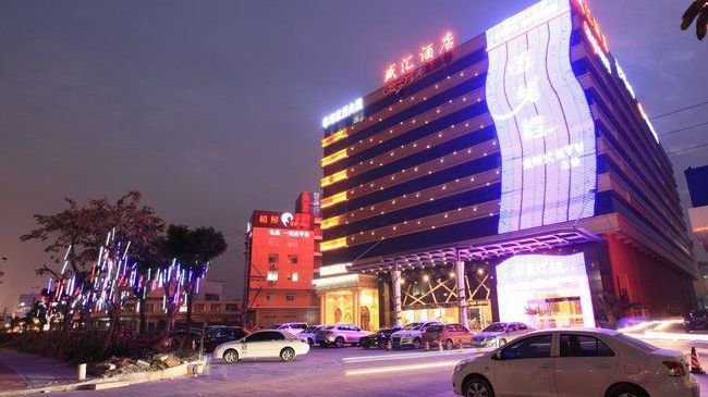Dragon Hotel
