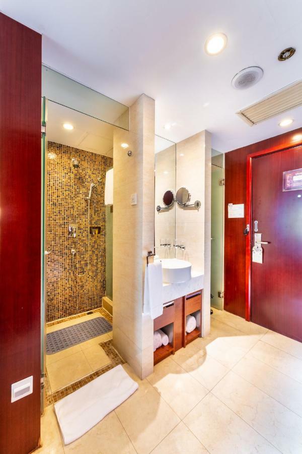 Hotel Yanling 4*