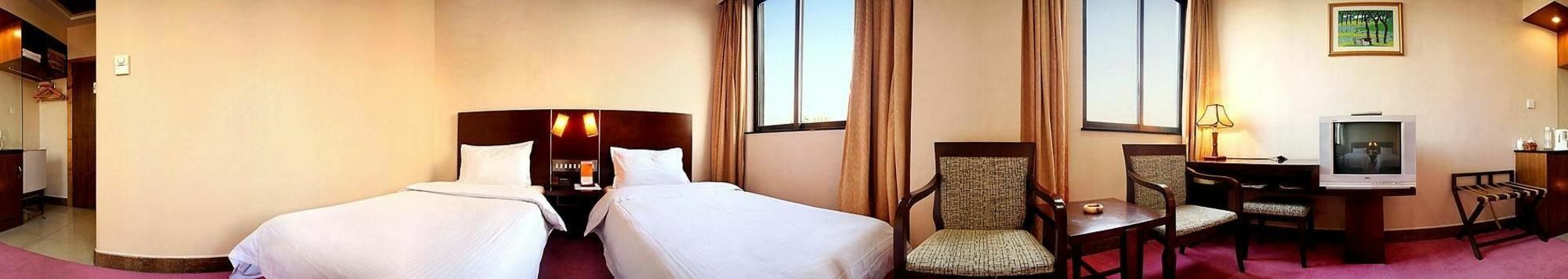 Hotel New 2*