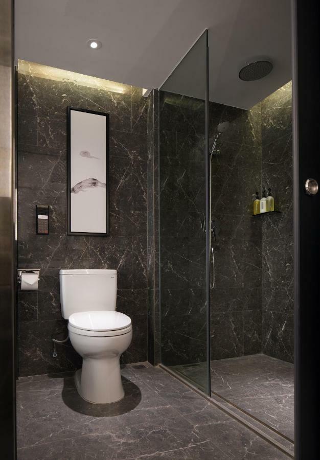 Hotel Paco Jiangtai Metro Station Branch 4*