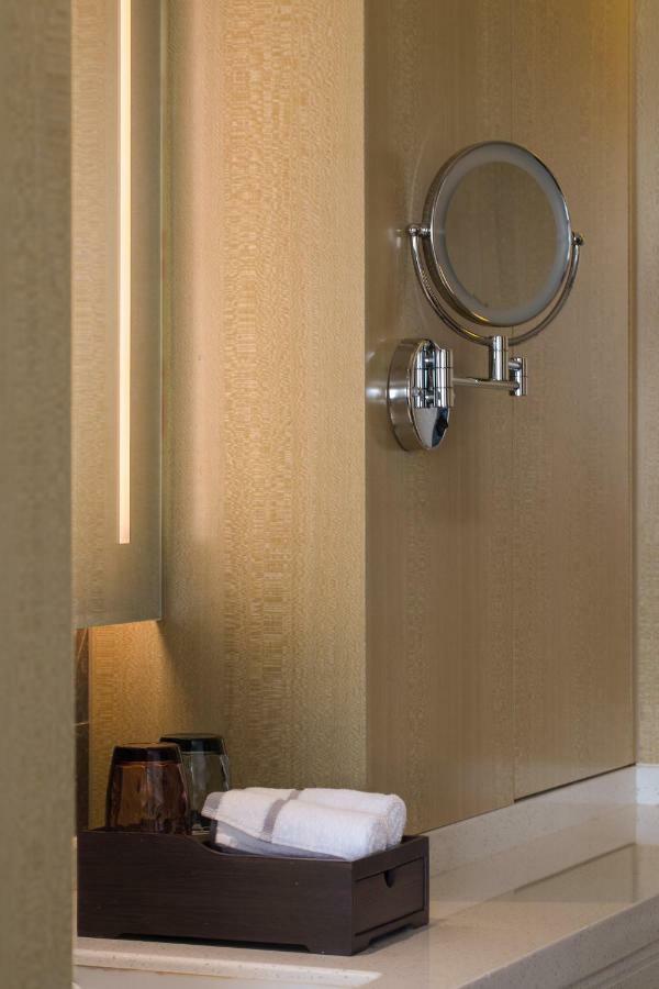 Hotel Paco Jiangtai Metro Station Branch 4*