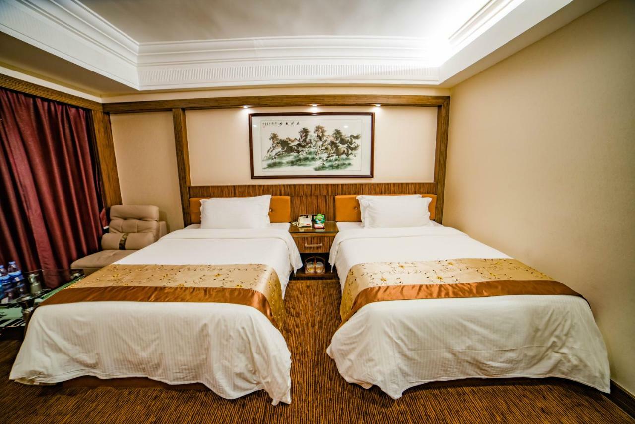 Nanyang King's Gate Hotel--free Shuttle Service To Fair Hotel 4*