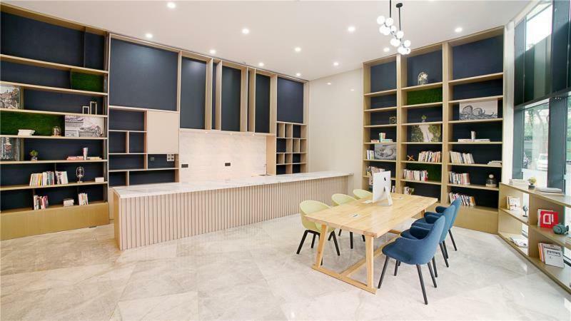 Atour Yueqiao Branch
