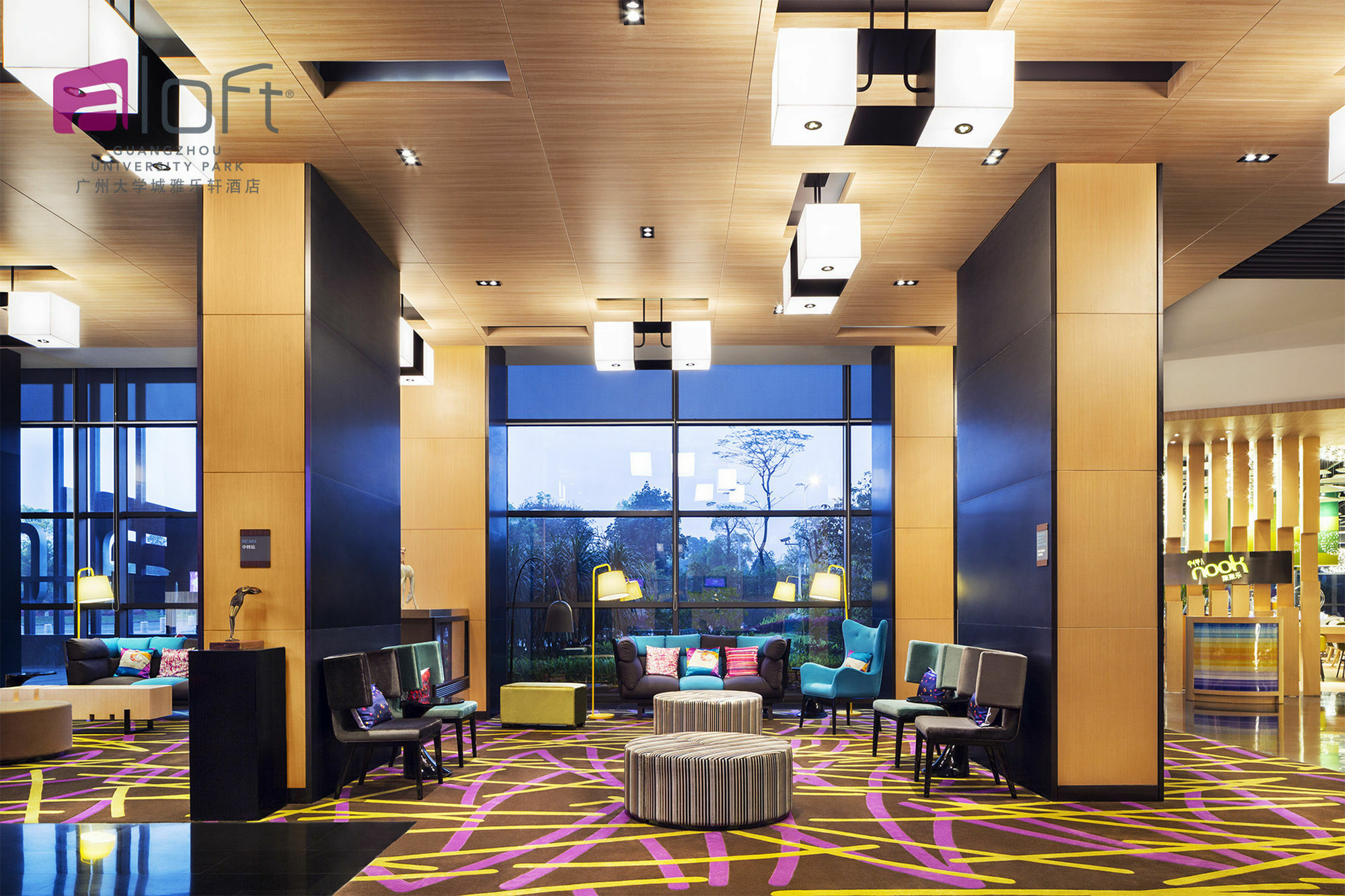 Hotel Aloft Park 4*