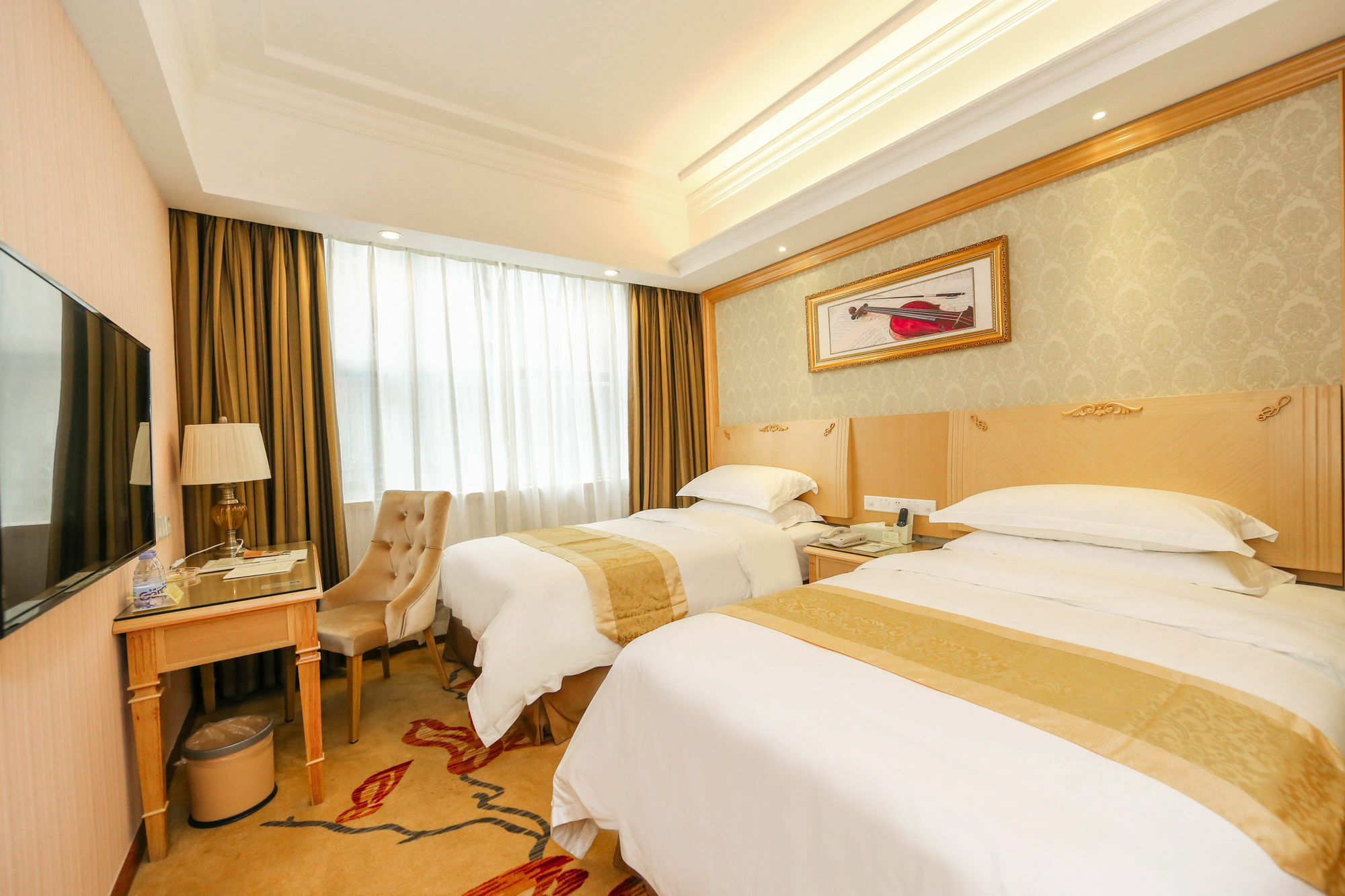 Vienna Pazhou Complex Branch Hotel Canton