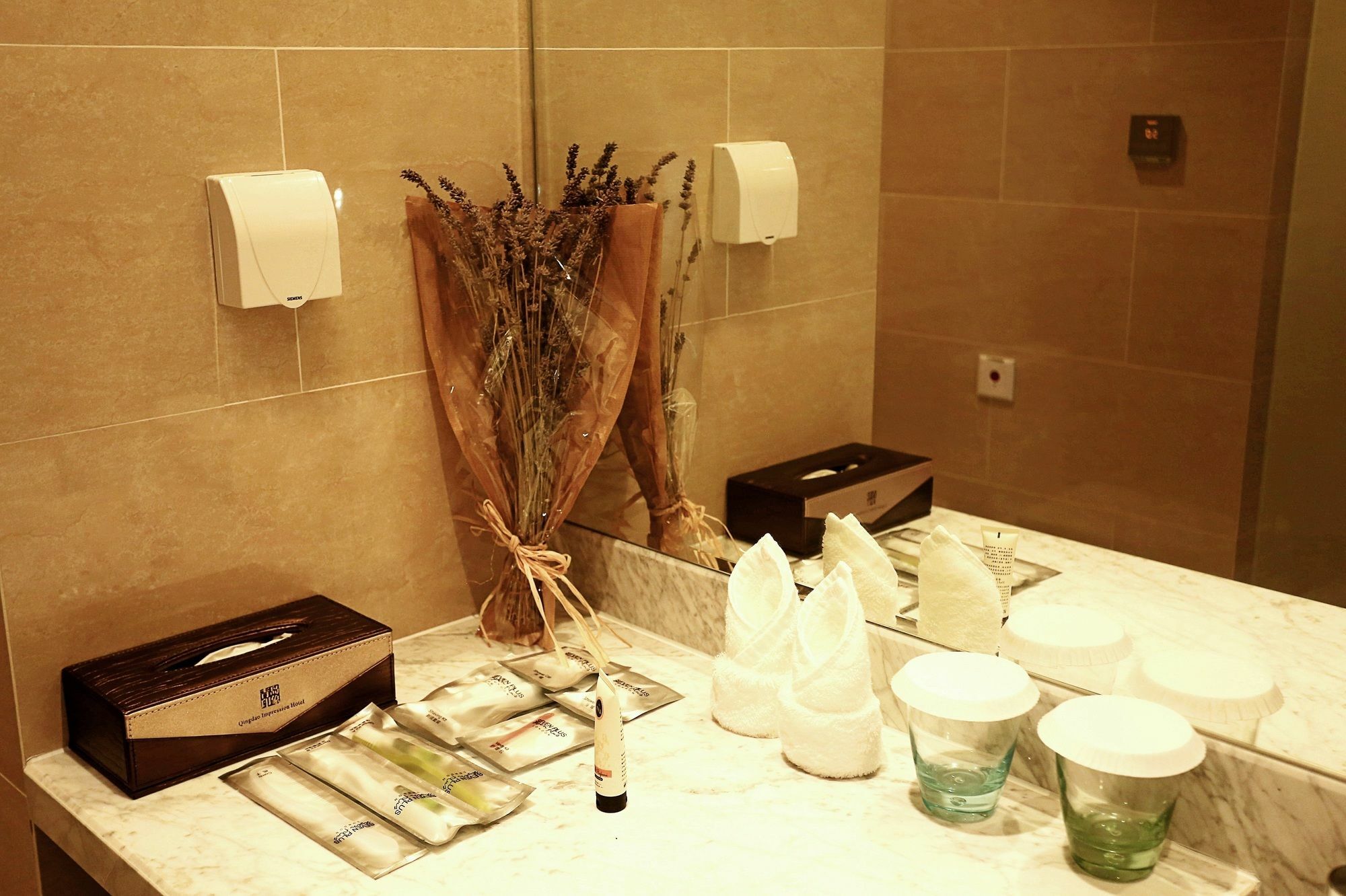 Seaman Club Hotel 4*