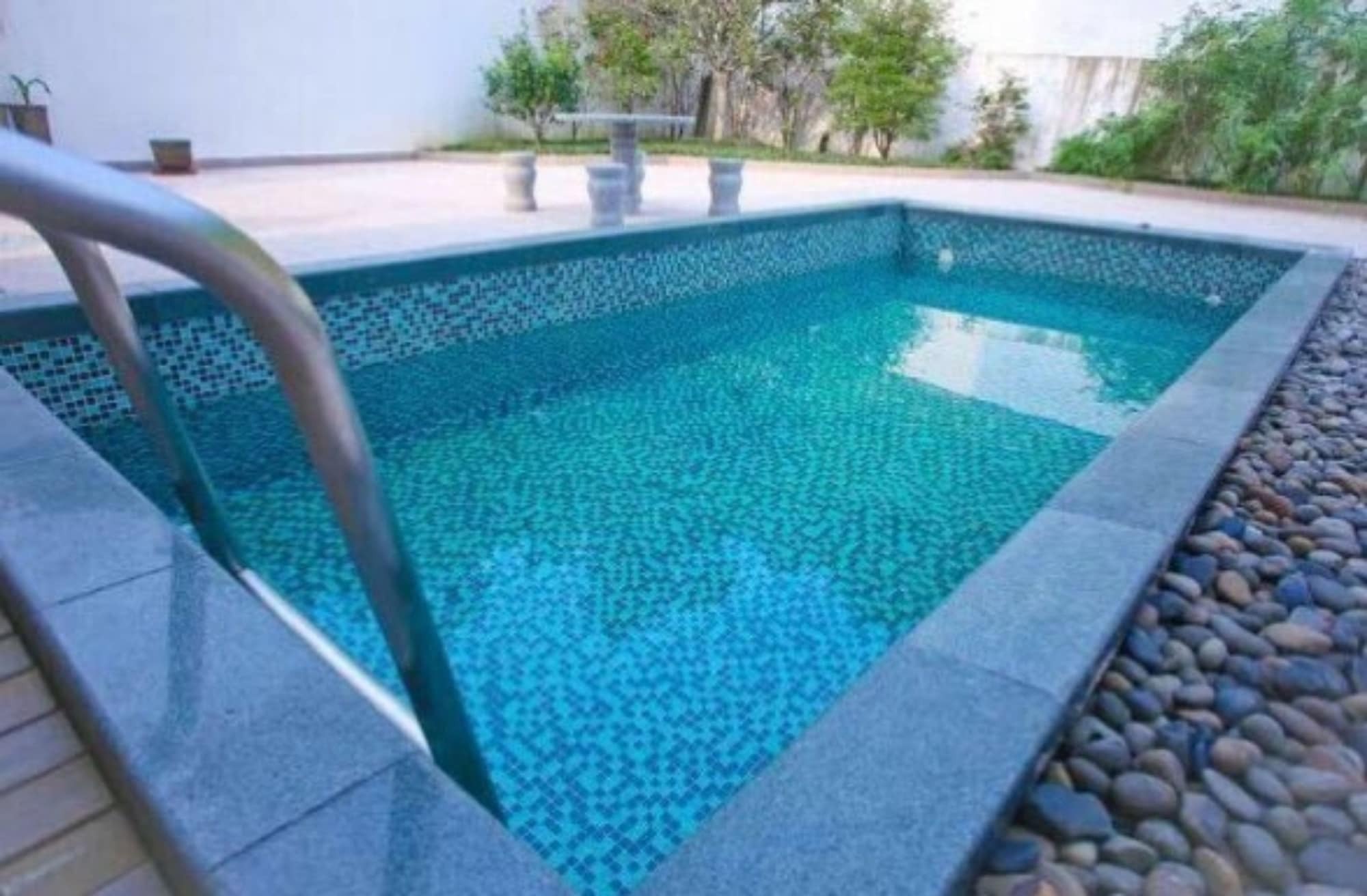 Villa Moon River Yard *