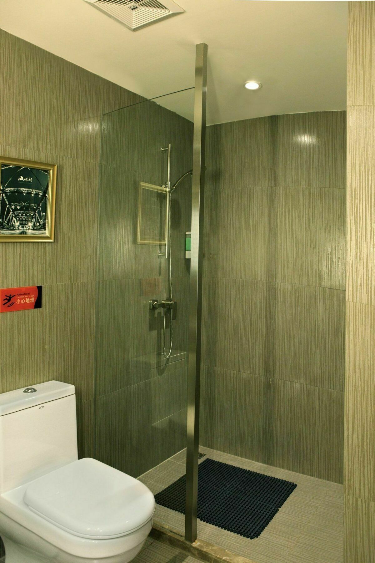 Lncommunity Haizhu Branch 2*