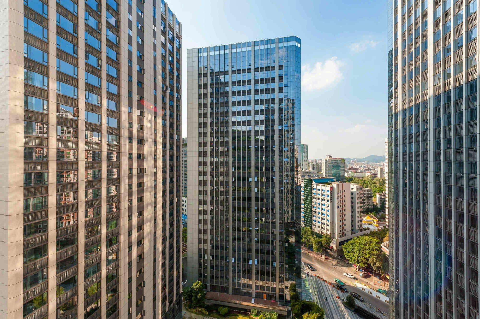 Ys Lida Square Apartment