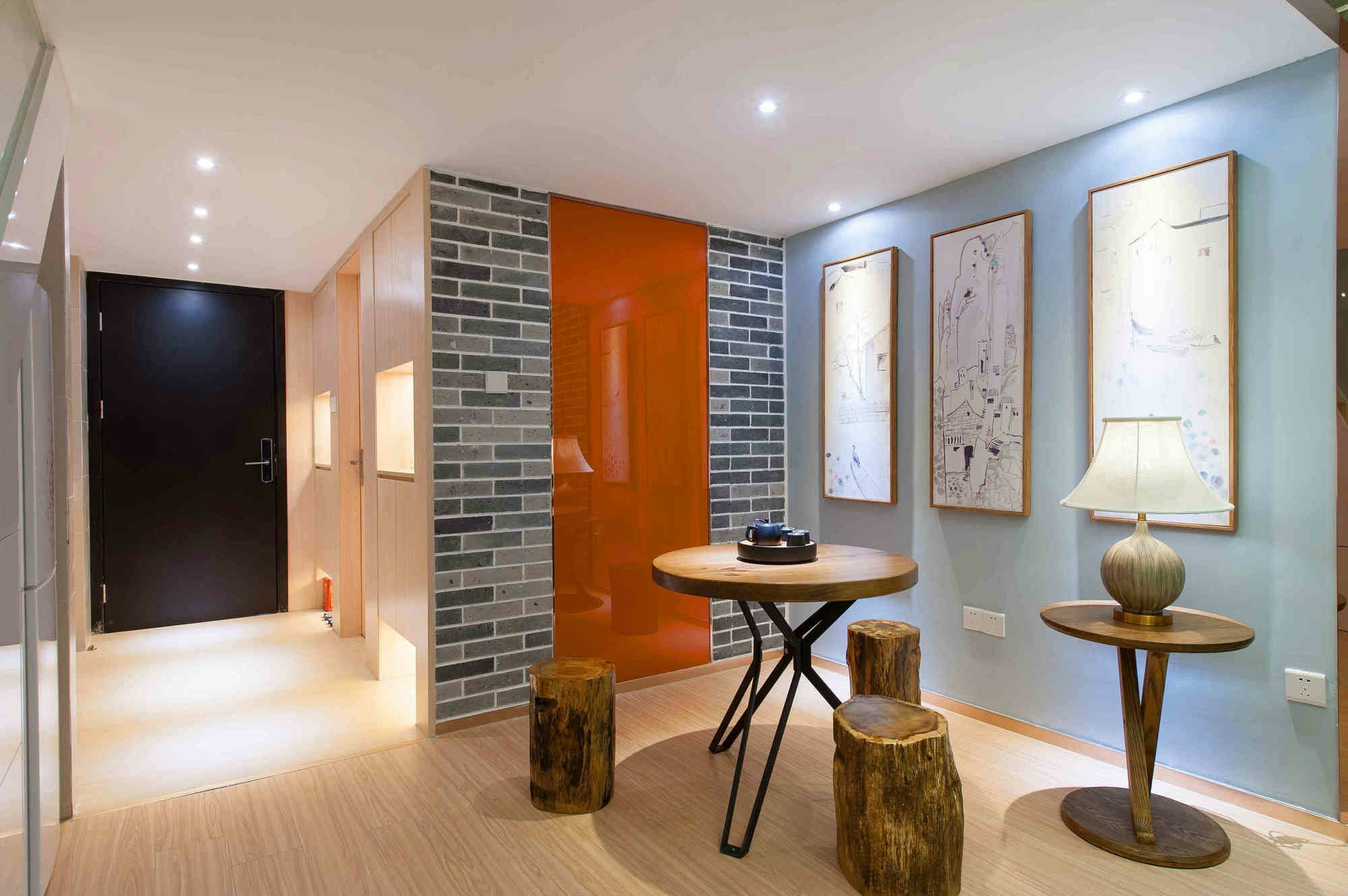 Apartment Ys Lida Square