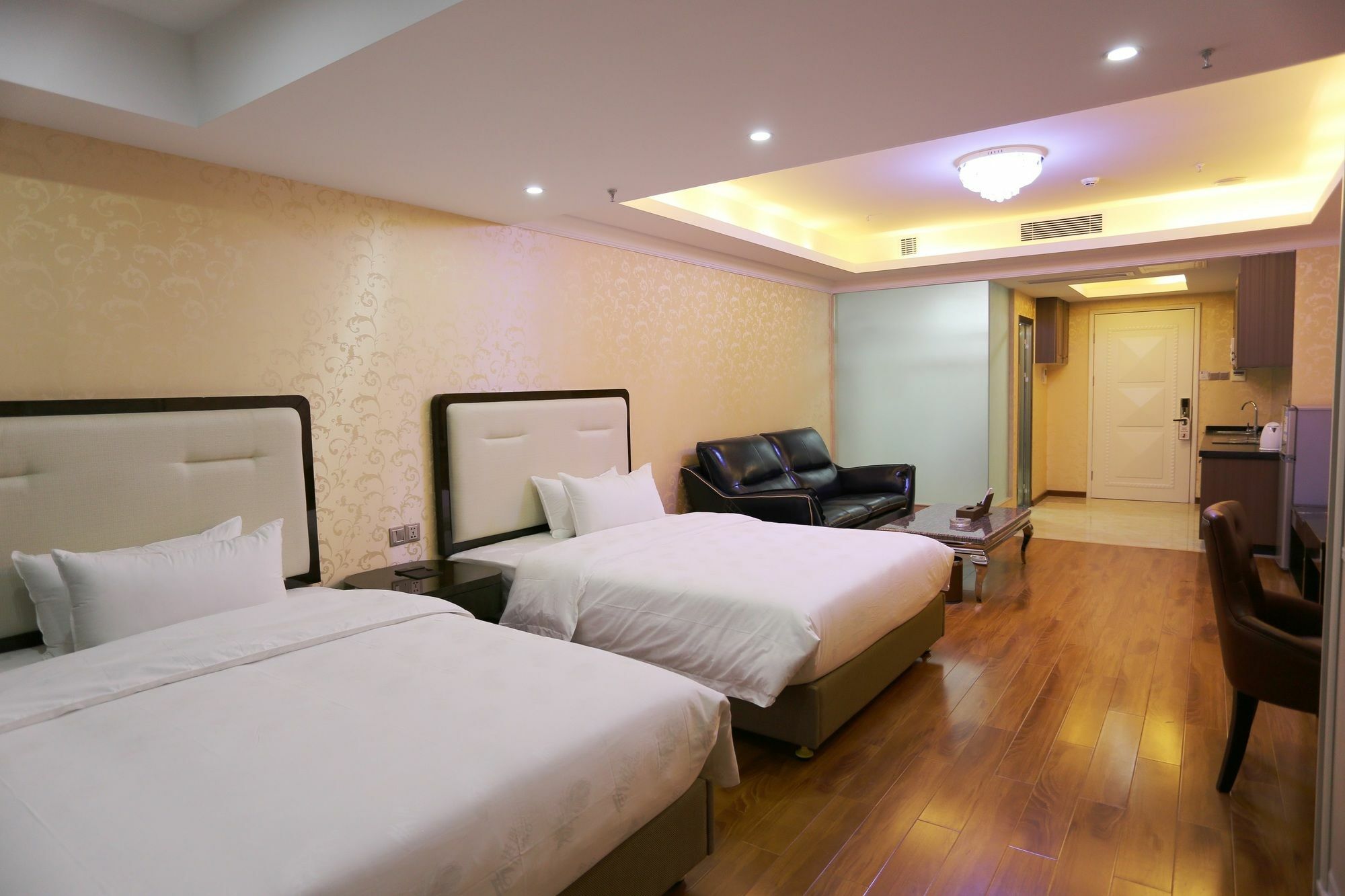 Nomo Service The Legend Guangzhou