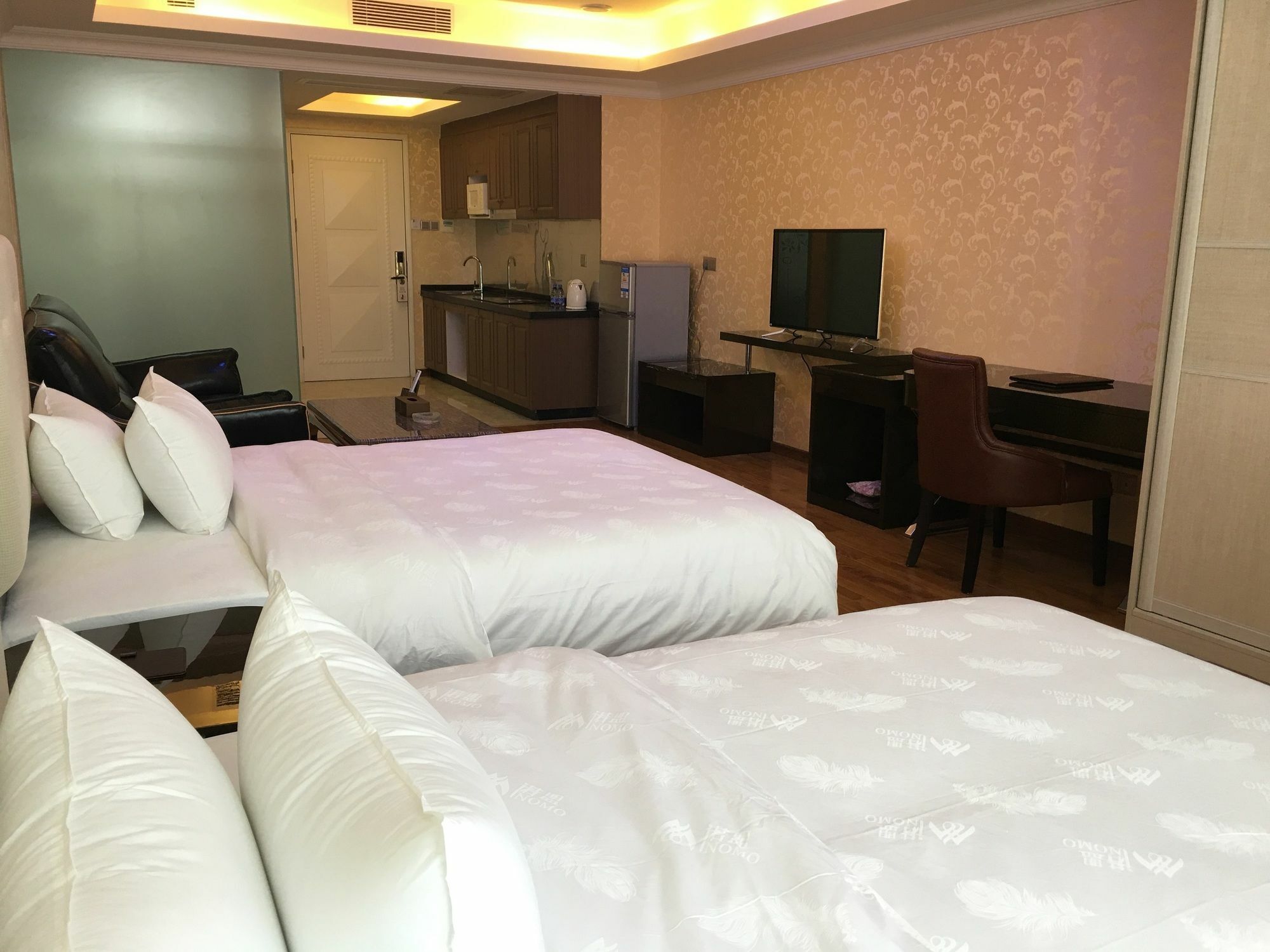 Nomo Service The Legend * Guangzhou