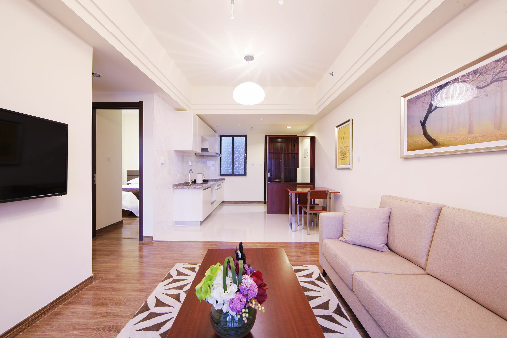 Country Garden Airport Kylin Apartment *