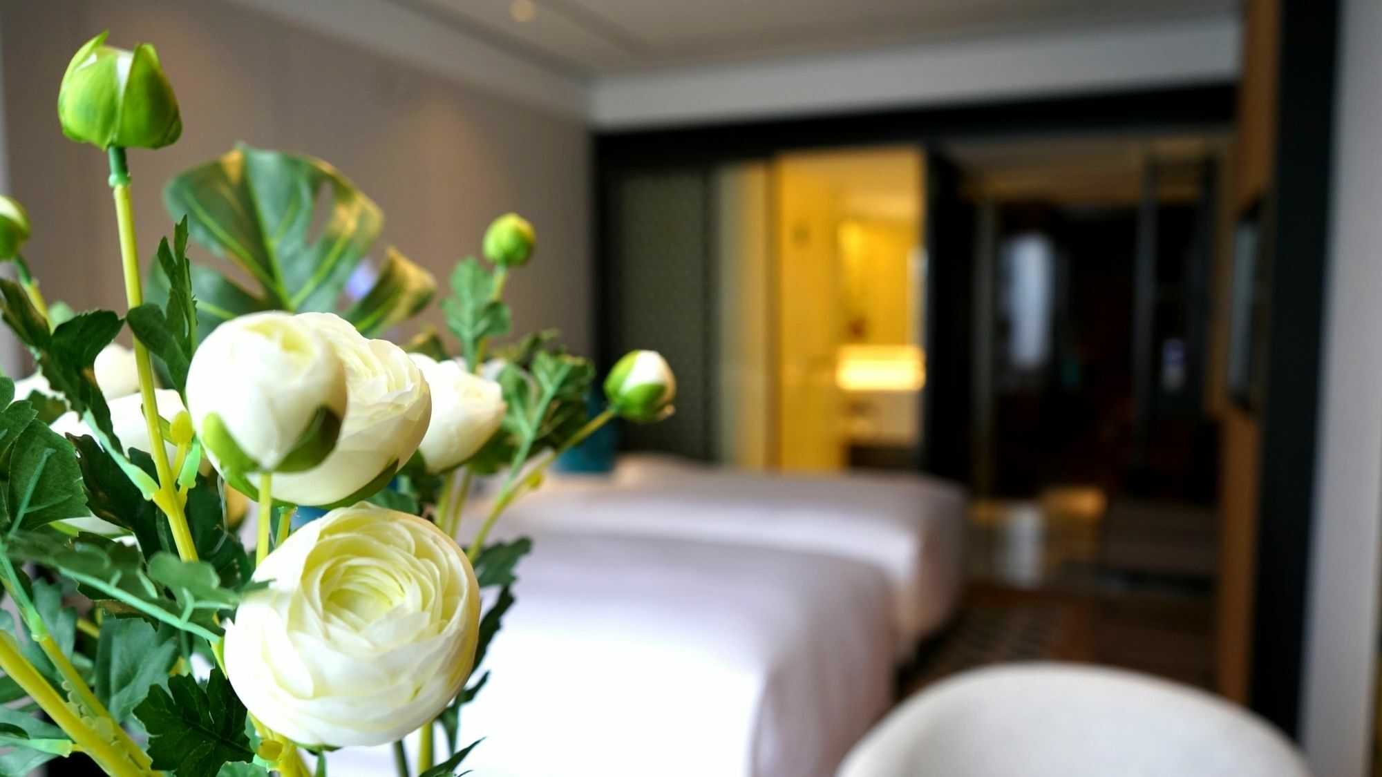 Hotel Paco Zoo Metro Branch-free Shuttle Bus For Fair 4*