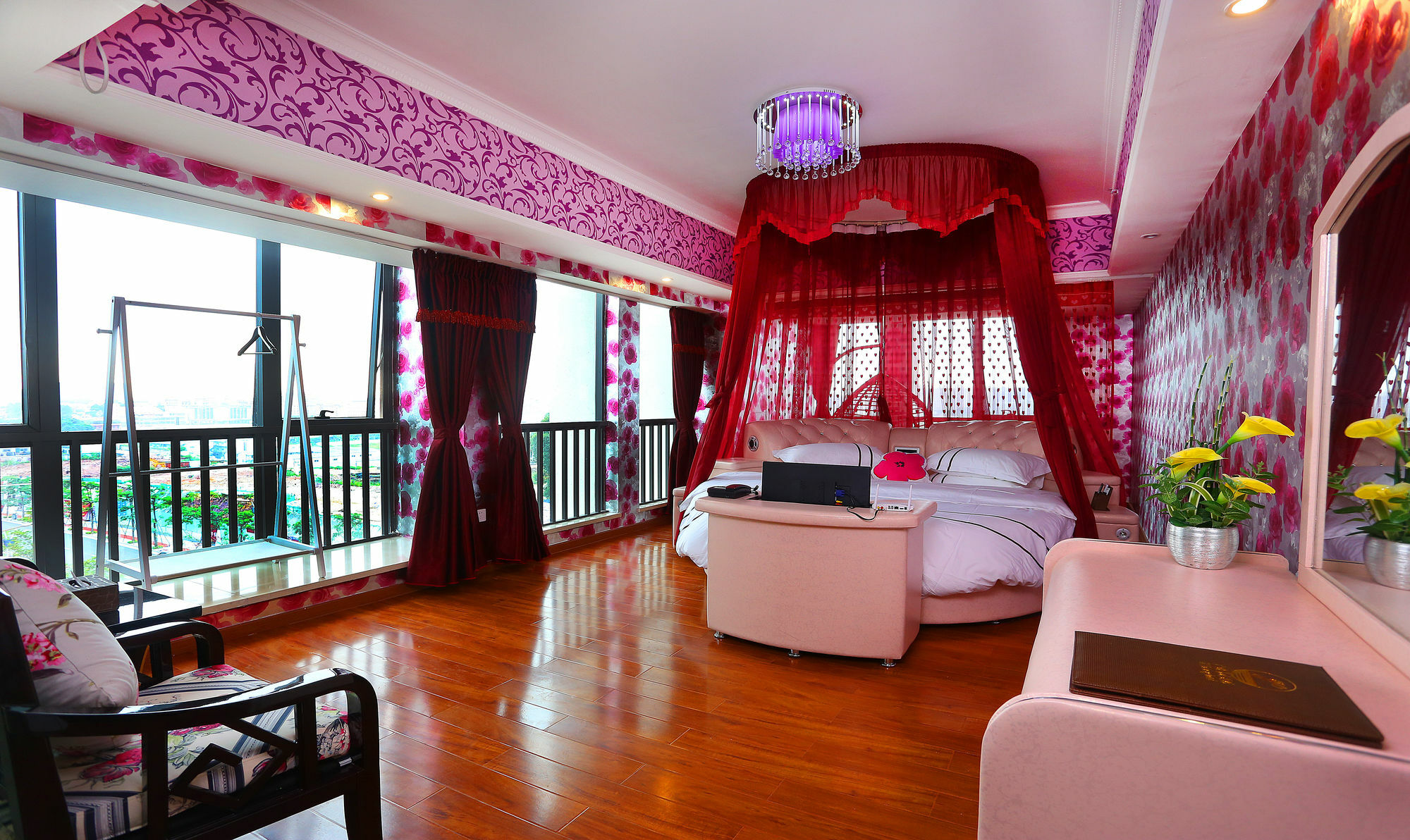 Hotel Easy Into The Theme Guangzhou