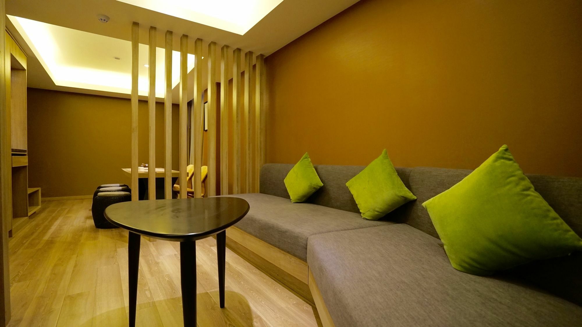 Atour Hotel