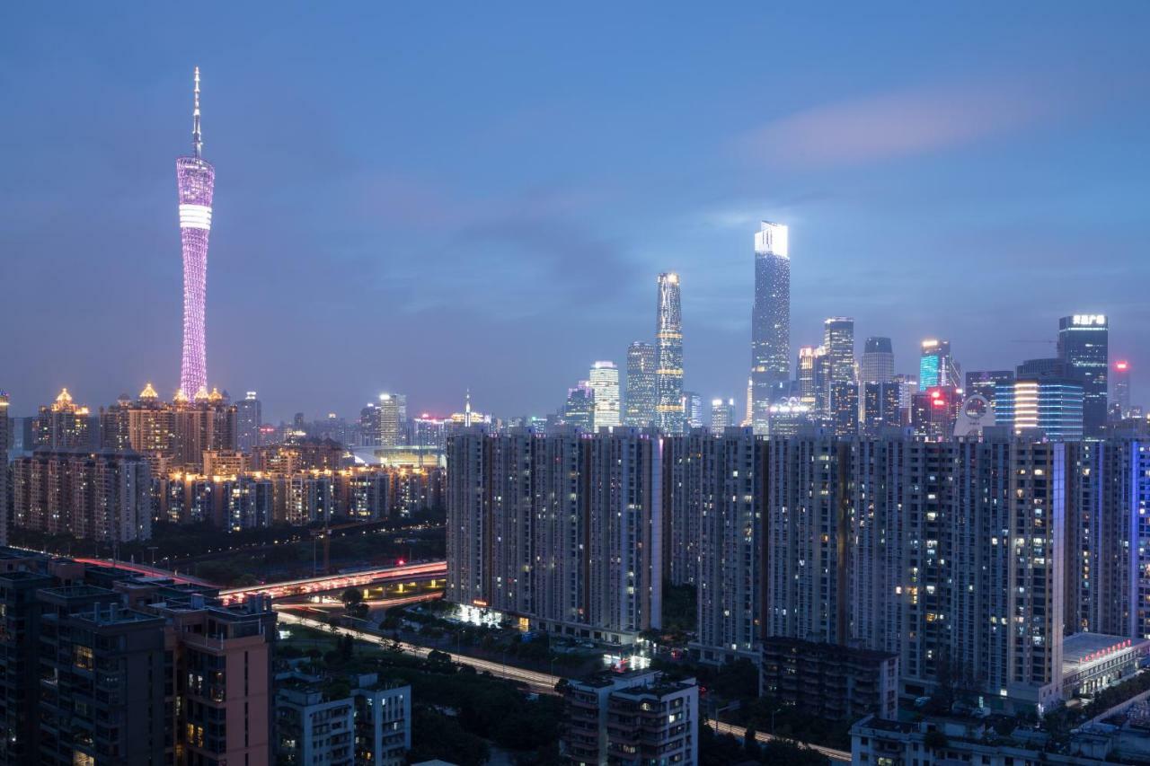 Pangdai International Modiesha Metro Branch Apartment Guangzhou