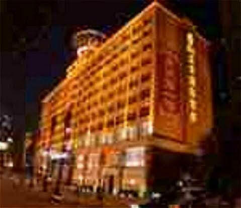 Royal Hotel 4*