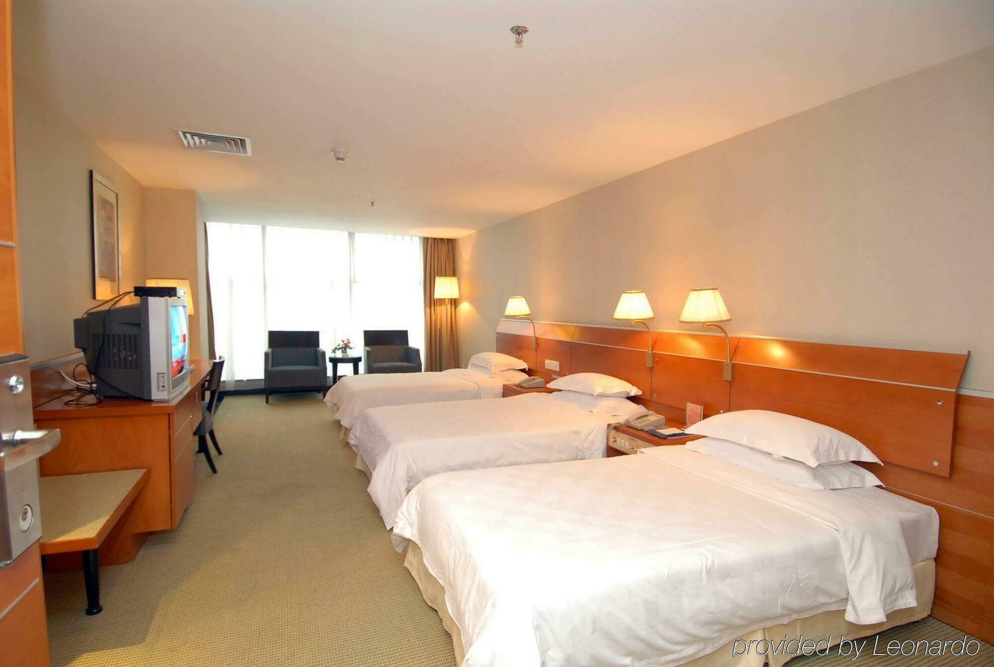 Yihe Ouzhuang Hotel 4*