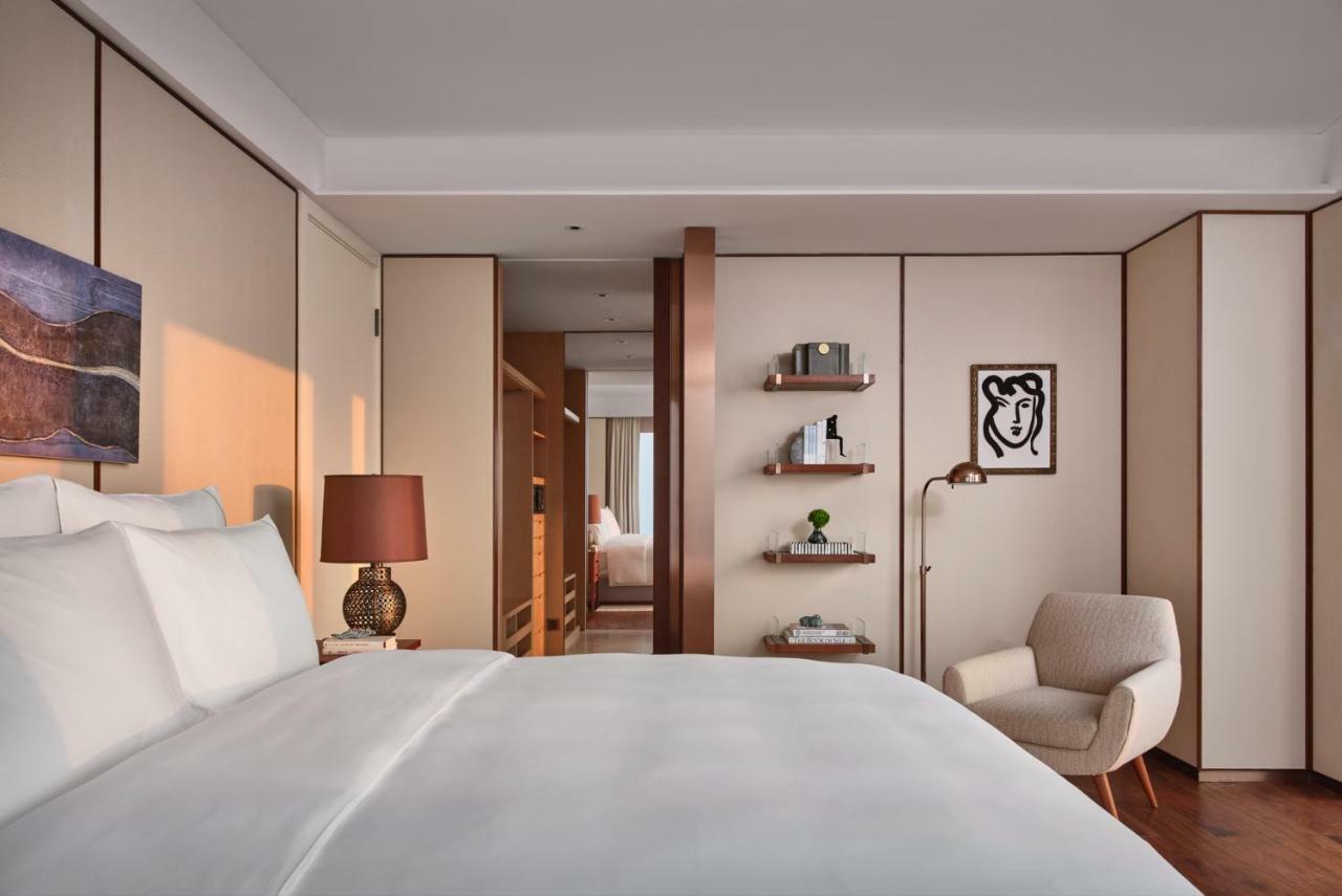 Hotel Rosewood Guangzhou, Enjoy Free Shuttle Bus Service Between The And The Fair Complex During The Fair 5*