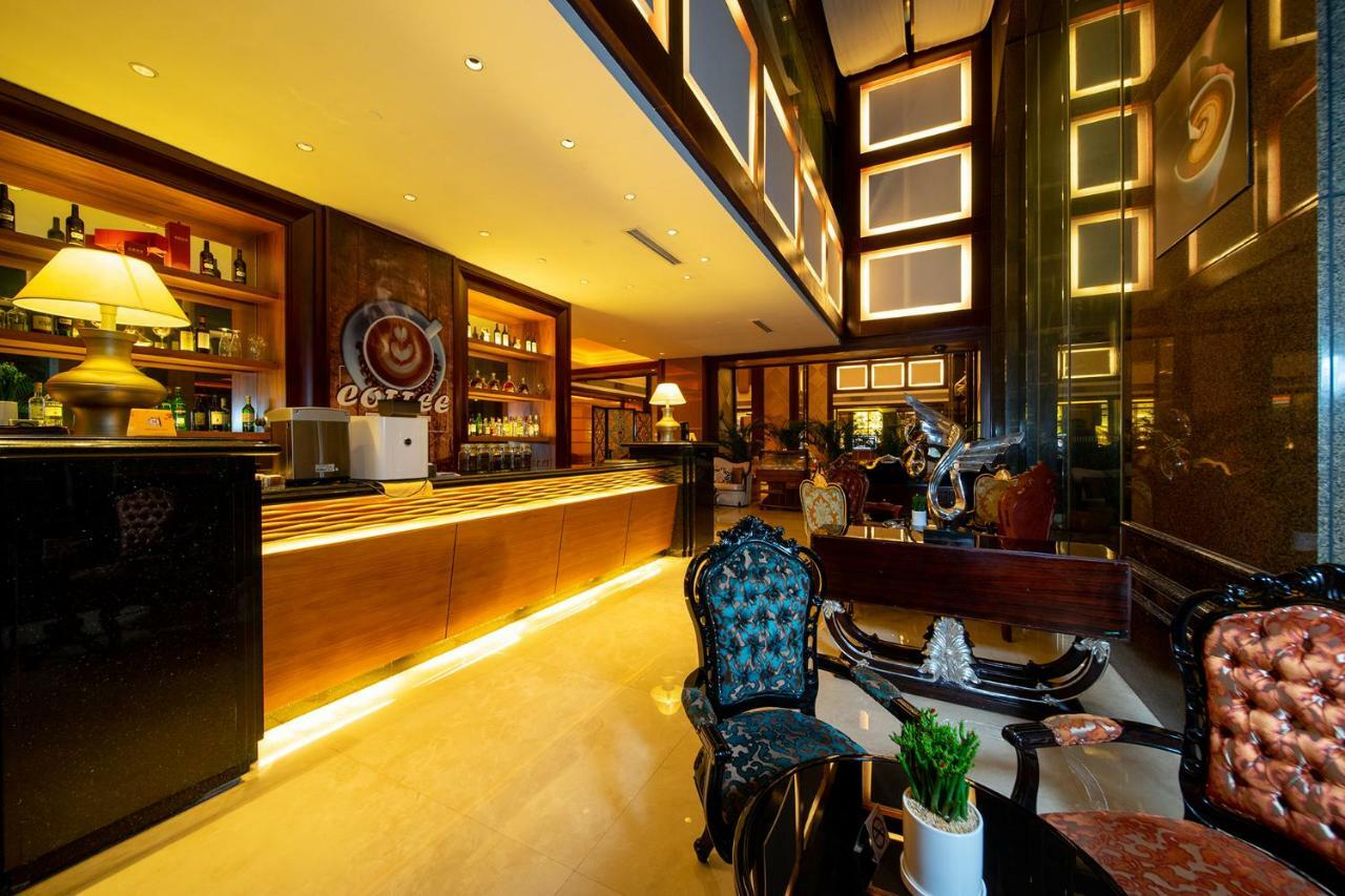 Grand International Hotel