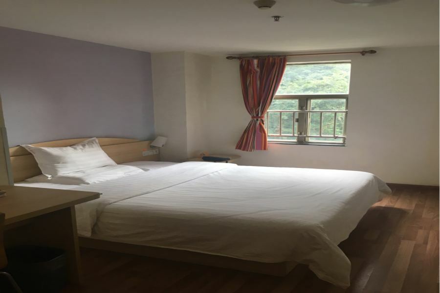 Hotel 7days Tianhe Tianpingjia Subway Station Guangzhou