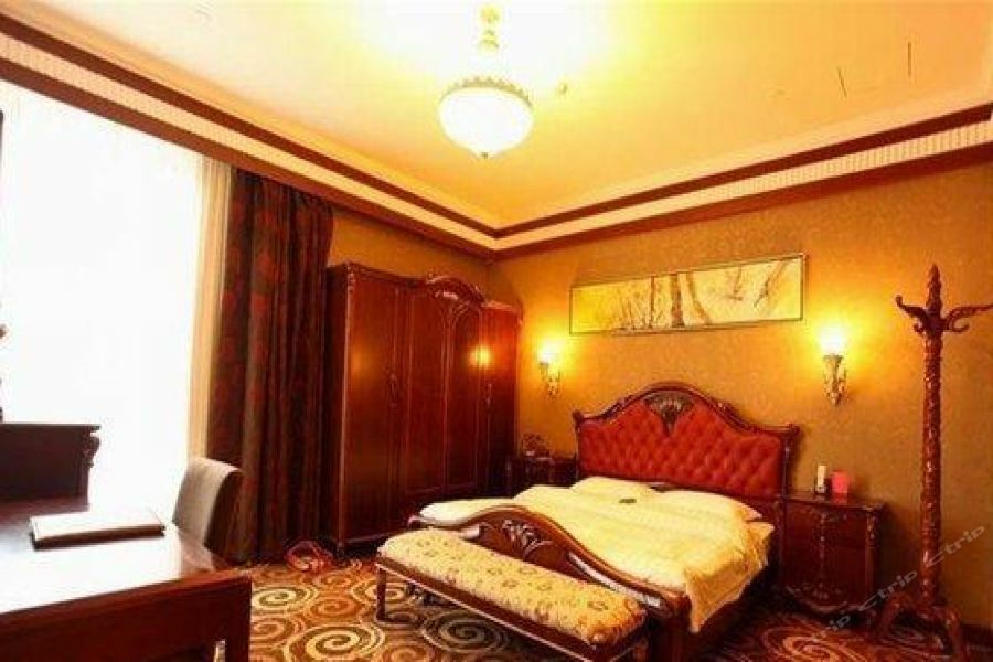 Rongjin Hotel 4*