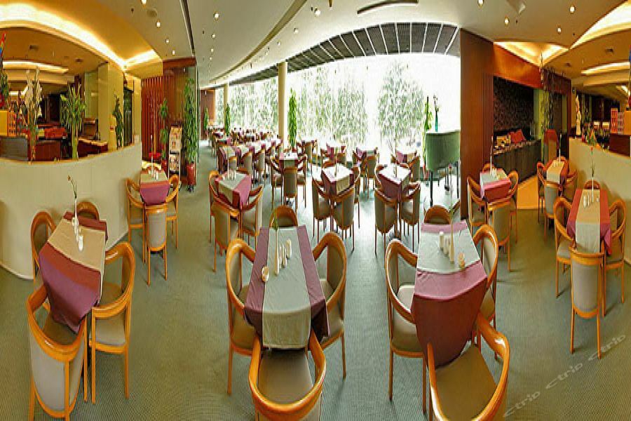 Star Hotel 4*