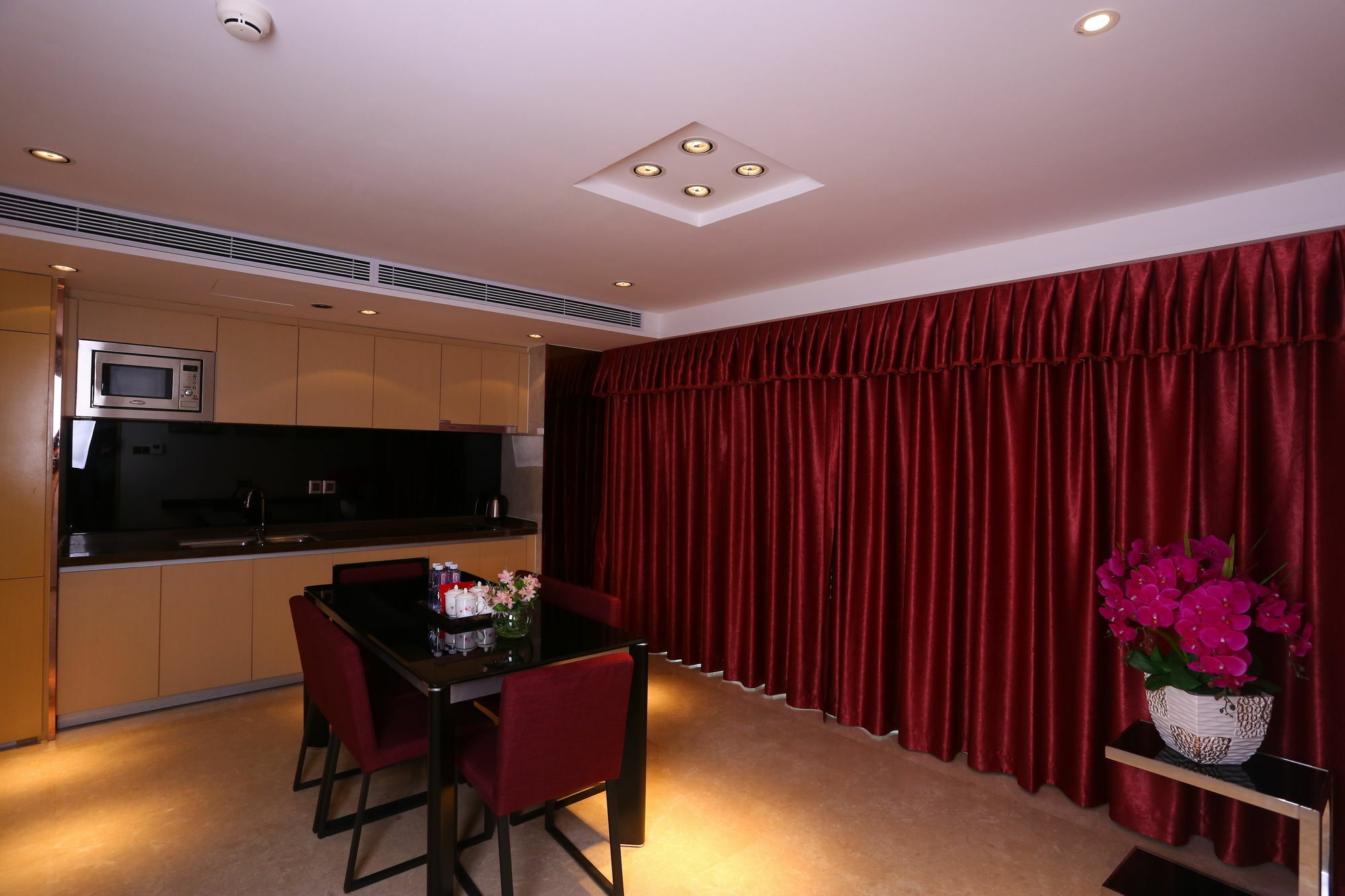 Heefun - Poly D Plaza Branch Apartemen Guangzhou