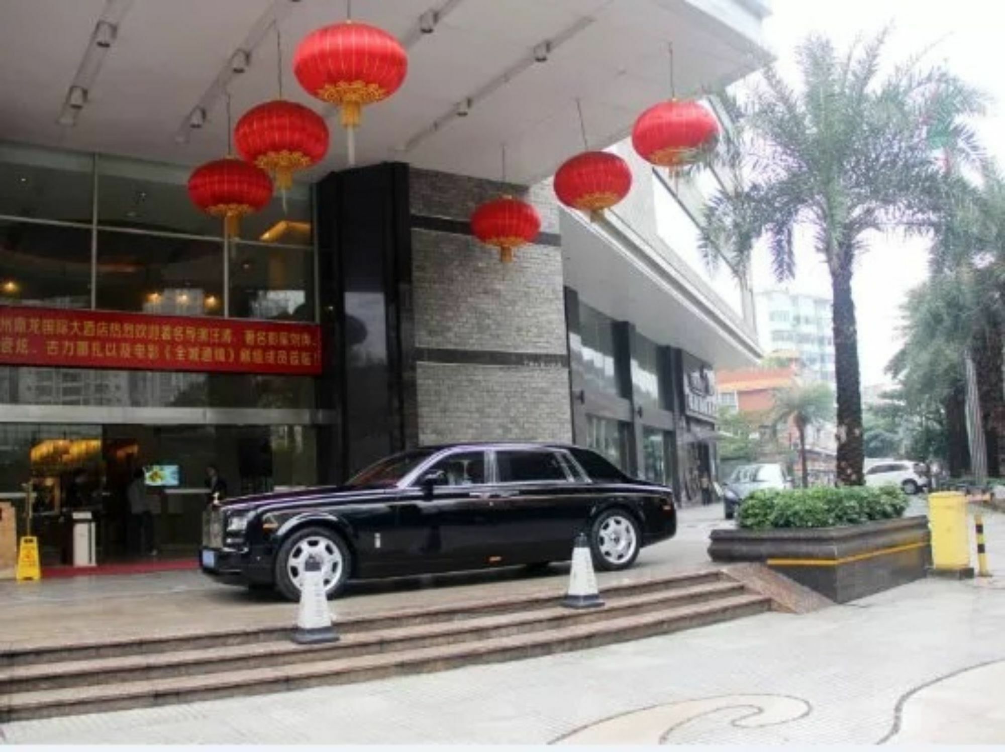 Hilton Garden Inn Guangzhou Tianhe - Free Shuttle Bus To Pazhou During Canton Fair Period And Buyers Registration Counter Available Hotel 4*