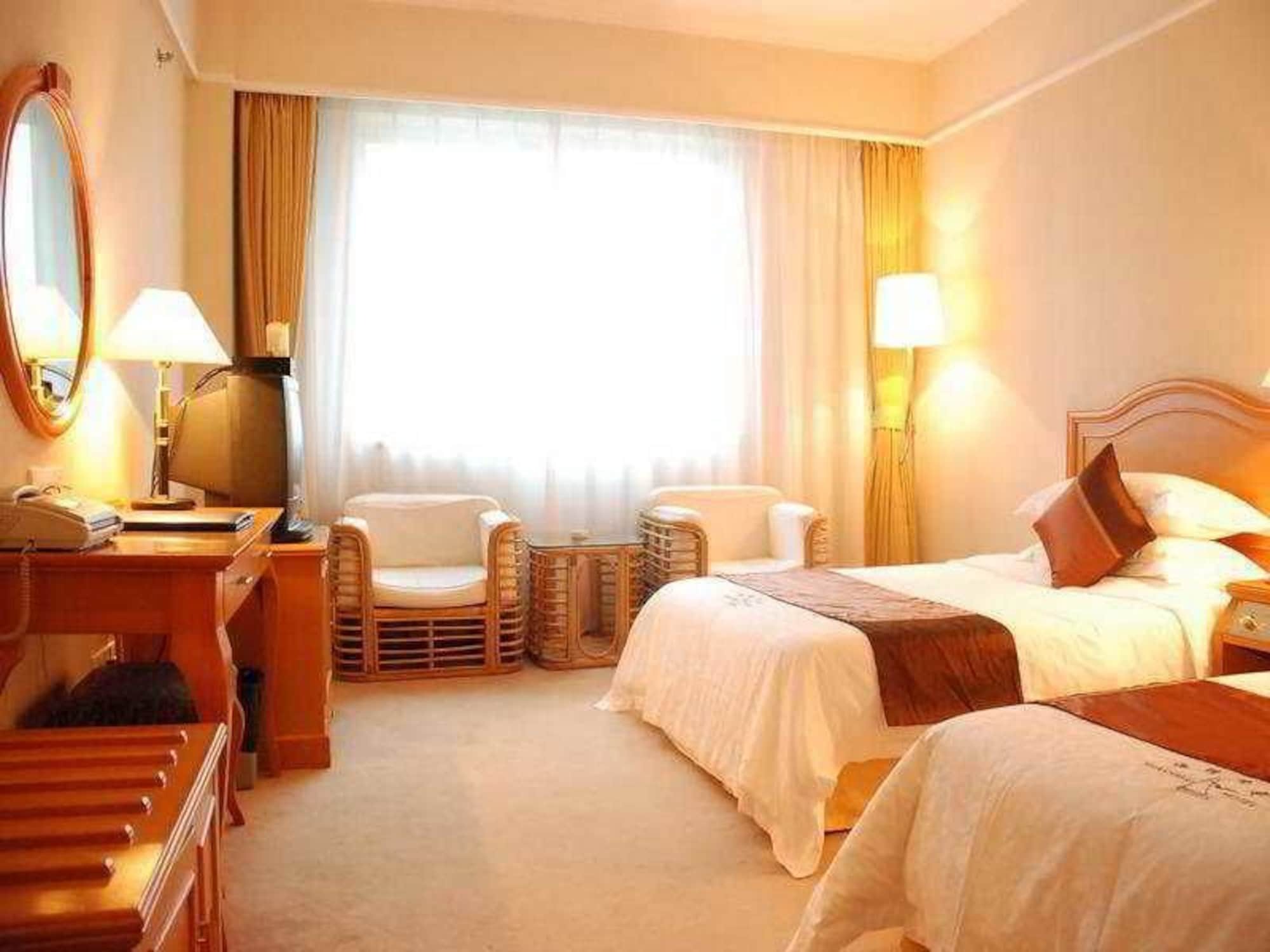 Yuanyang Hotel
