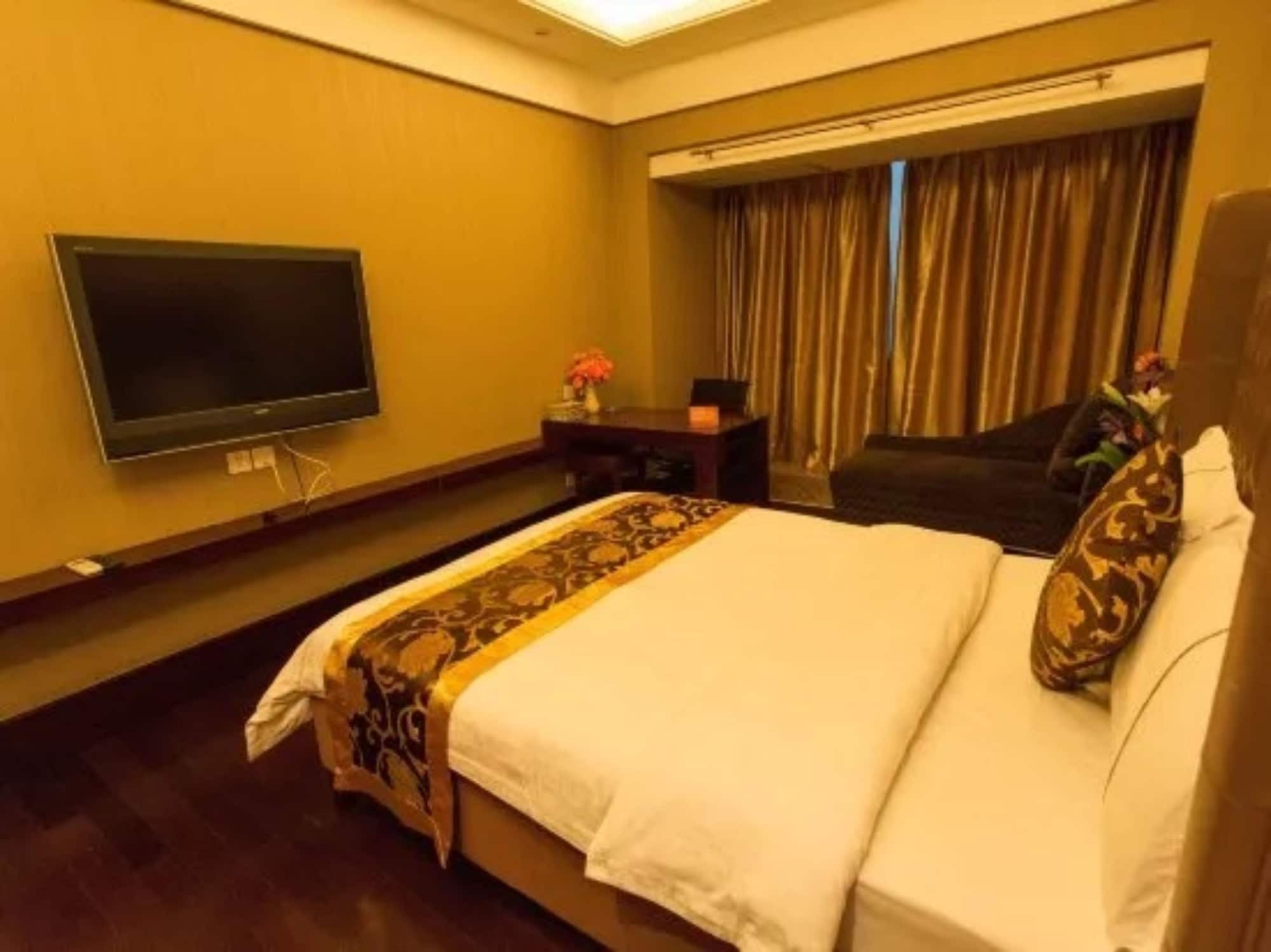 Jiayi Hotel 2*