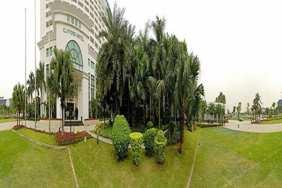 Clifford Centre Panyu Hotel 4*