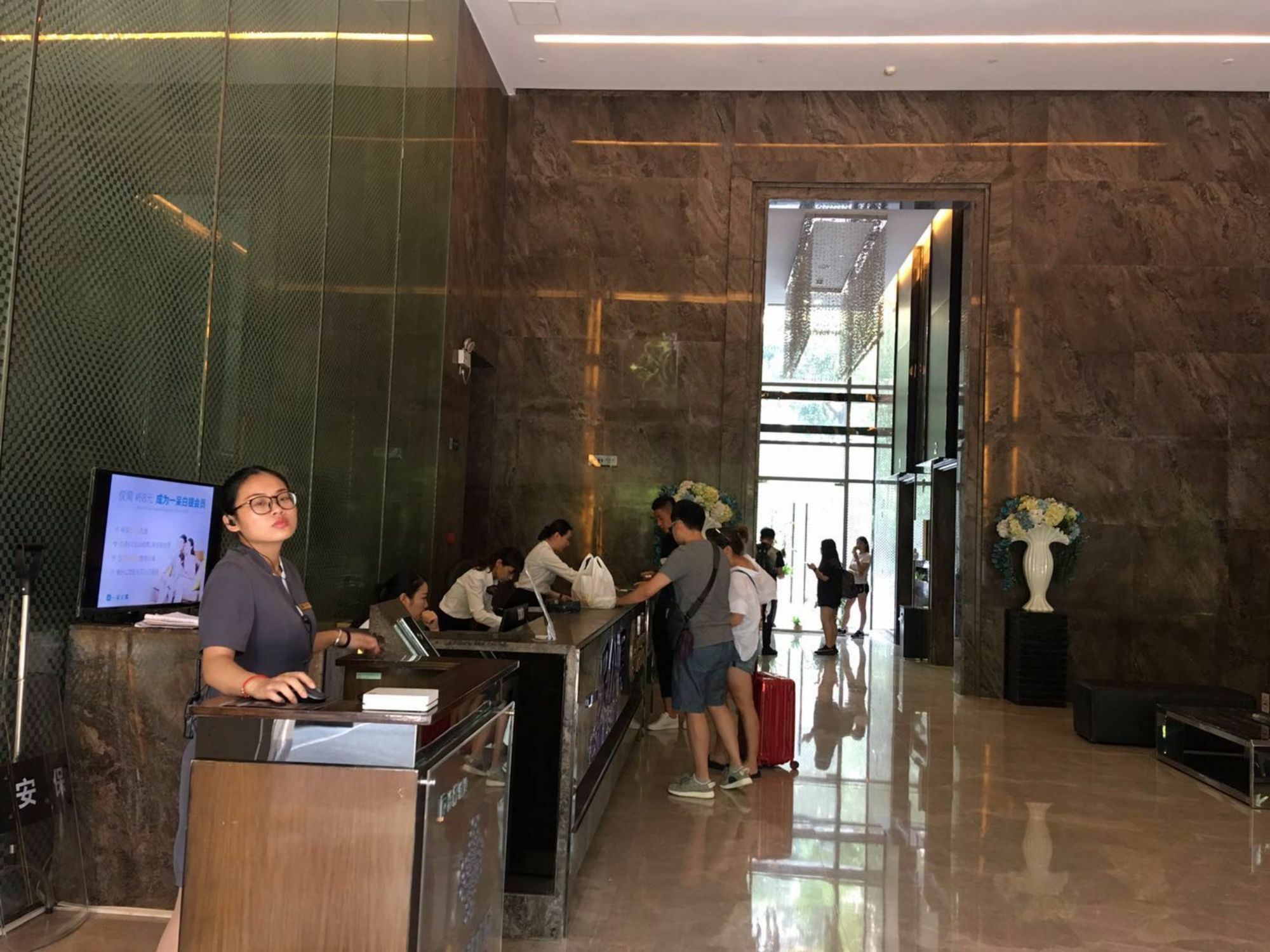 Checkinn Poly Zhongda Hotel