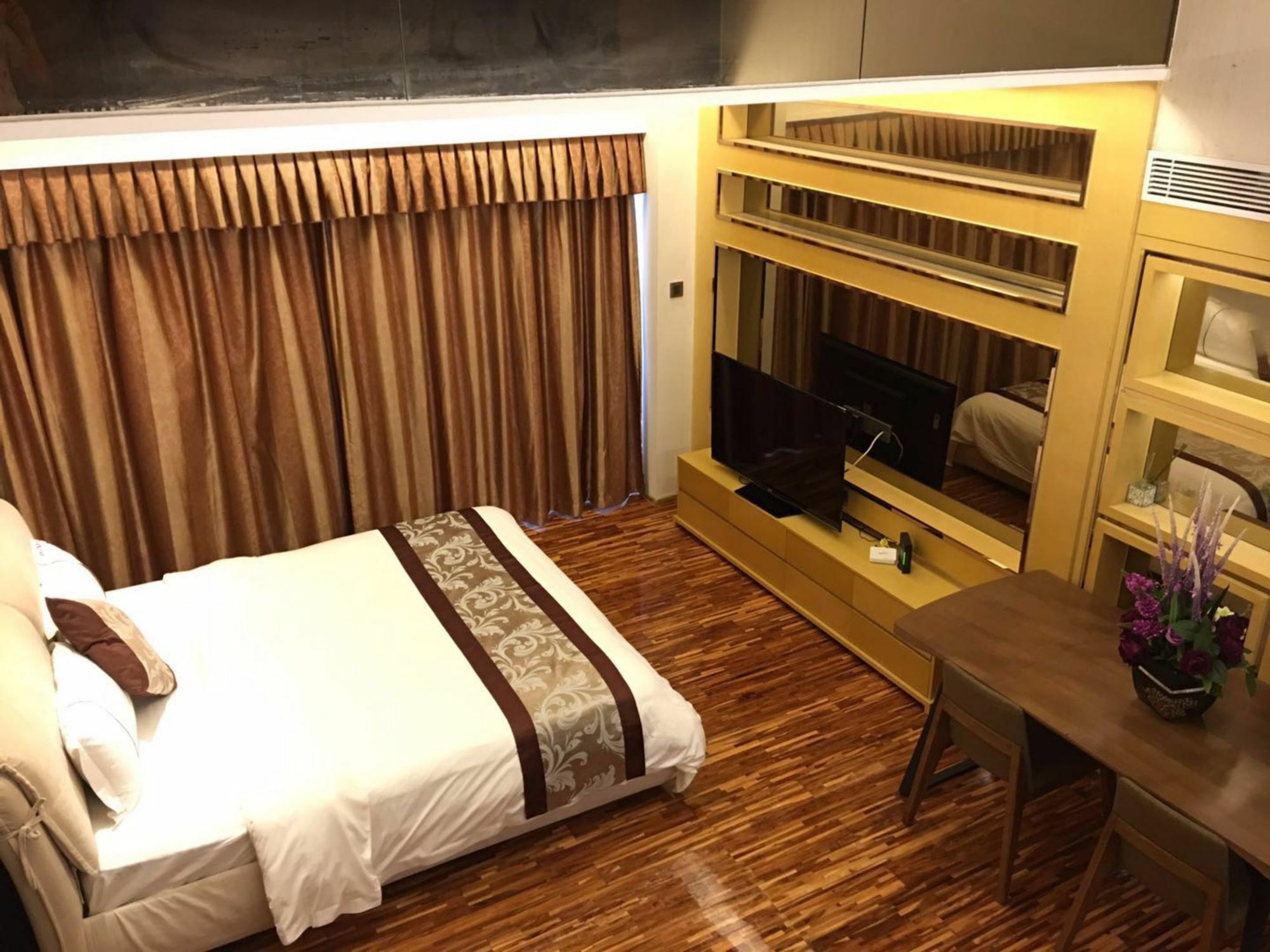 Checkinn Poly Zhongda 3*