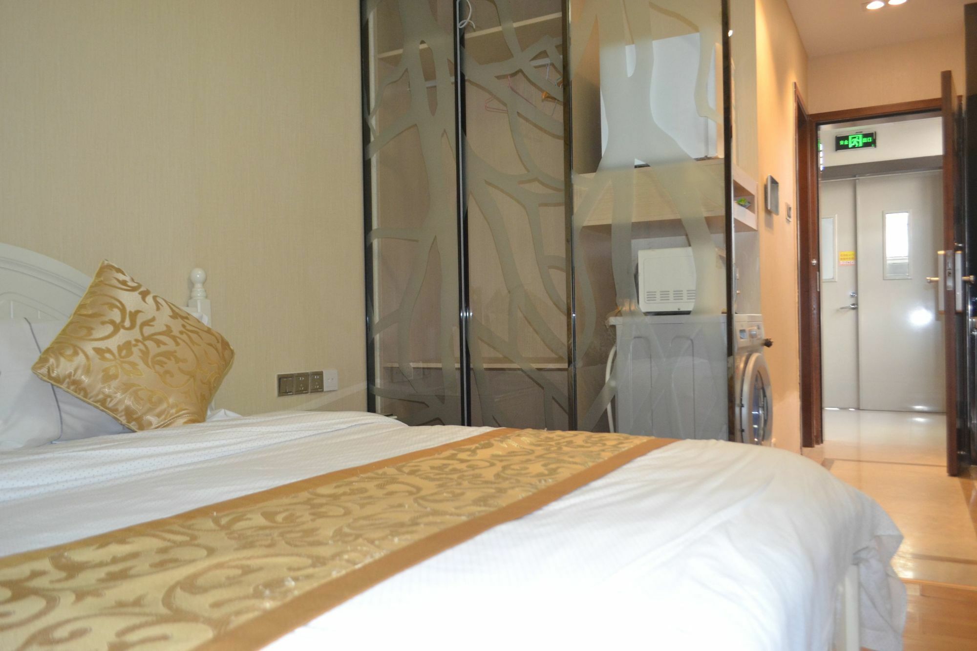 Apartment Yumi Apartment-luoxi Station Branch *