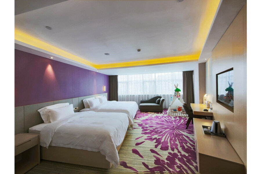 Lavande Haizhu Square Beijing Road Pedestrian Street Hotel 3*