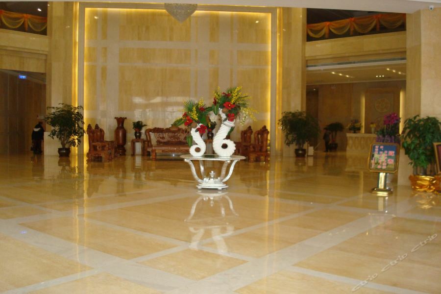 Dong Fu Grand 4*