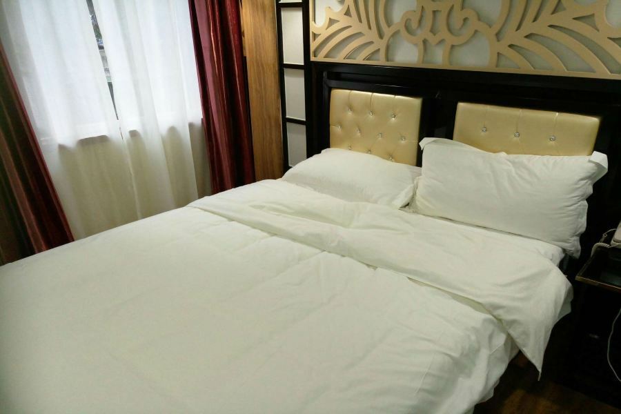 Bird Island 3*