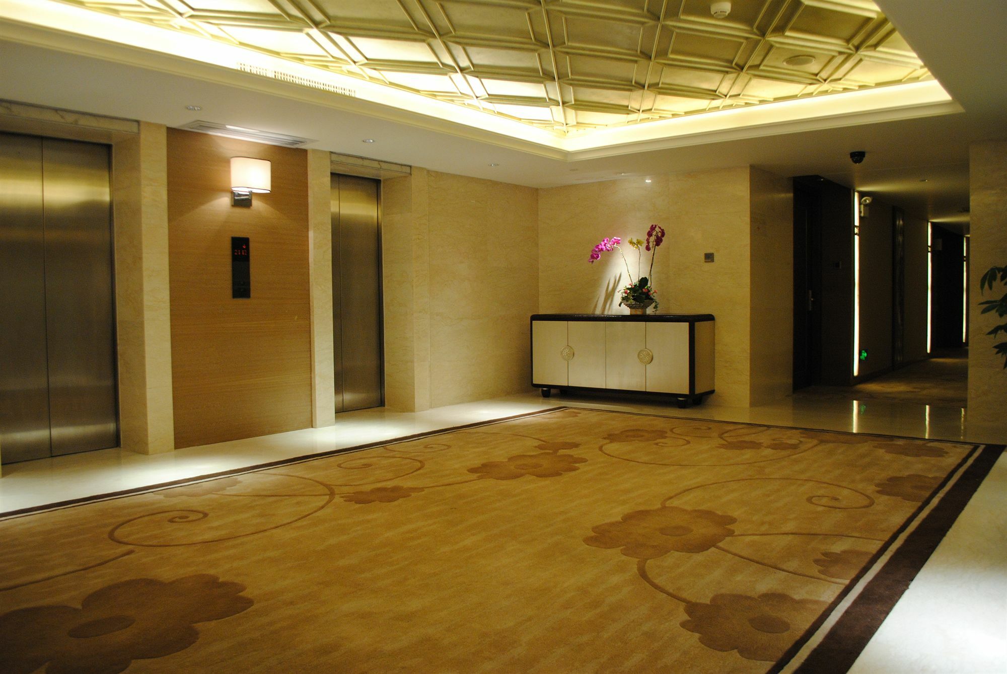 Hotel New Century
