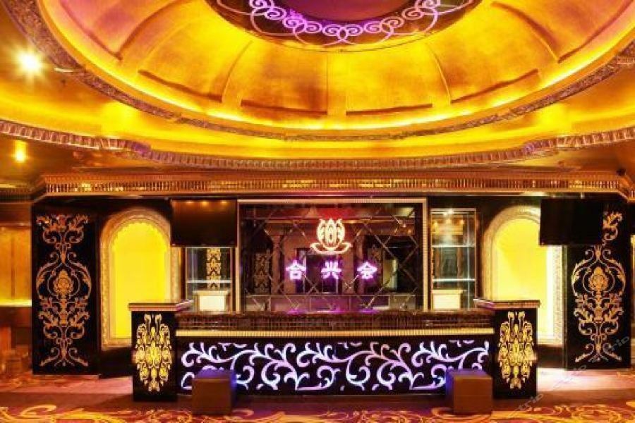 W.y. Lera Hotel