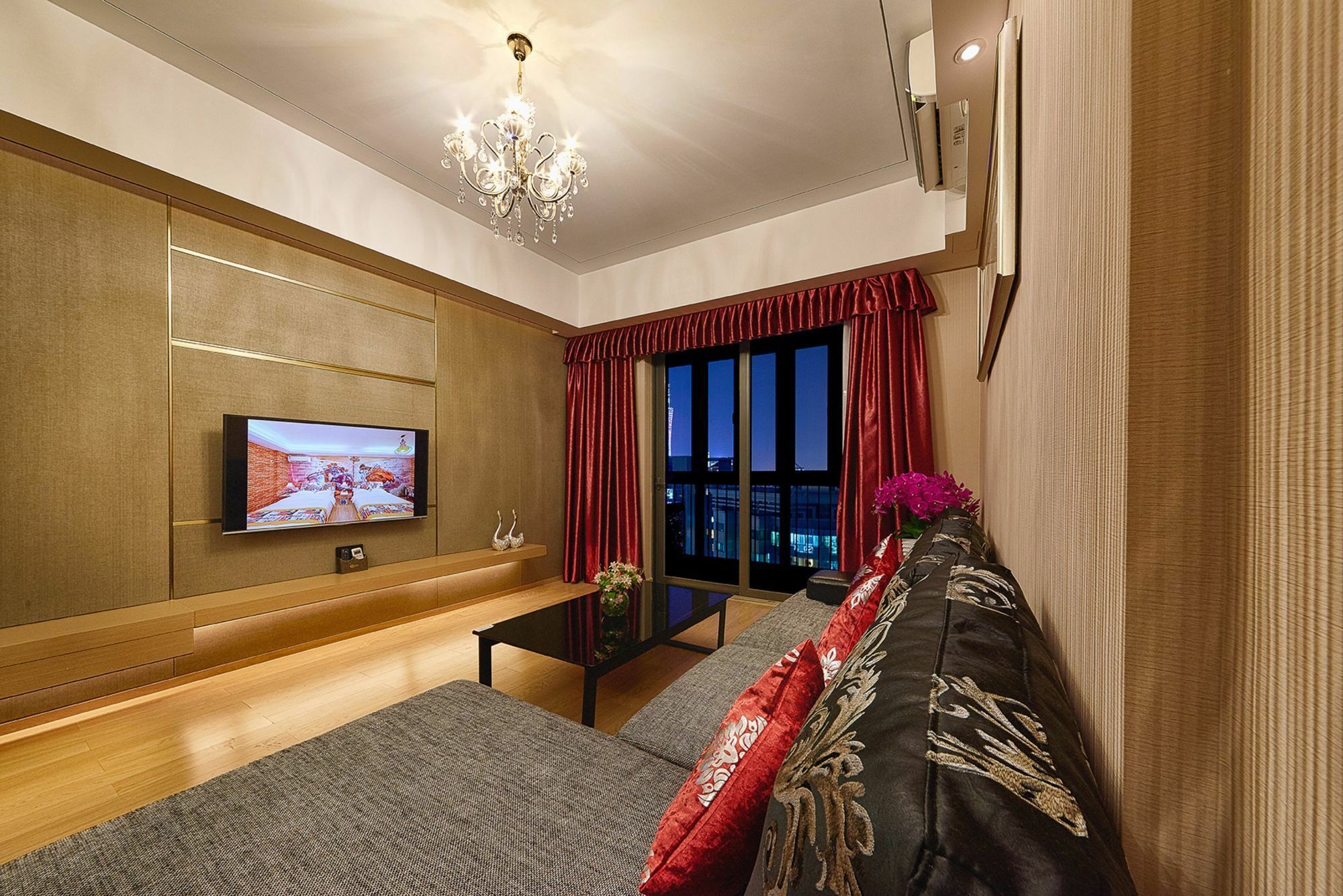 Heefun - Fuli New World Plaza Apartment