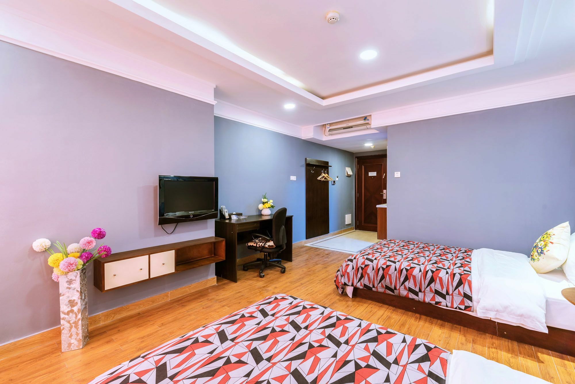 Yumi Jinyuan Guangzhou
